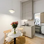 In Montmartre Area Near Metro & Shops *