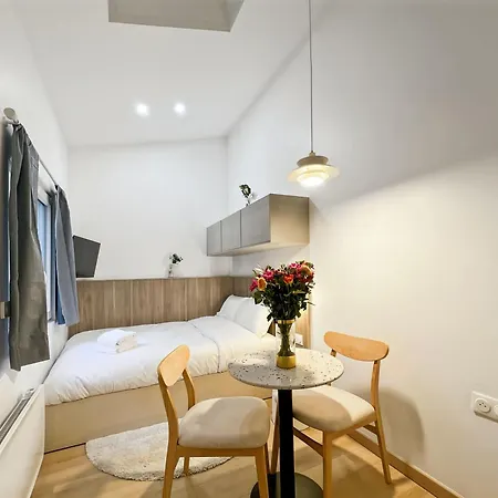 Lejlighed Convenient Inside Near Metro And Stores Paris